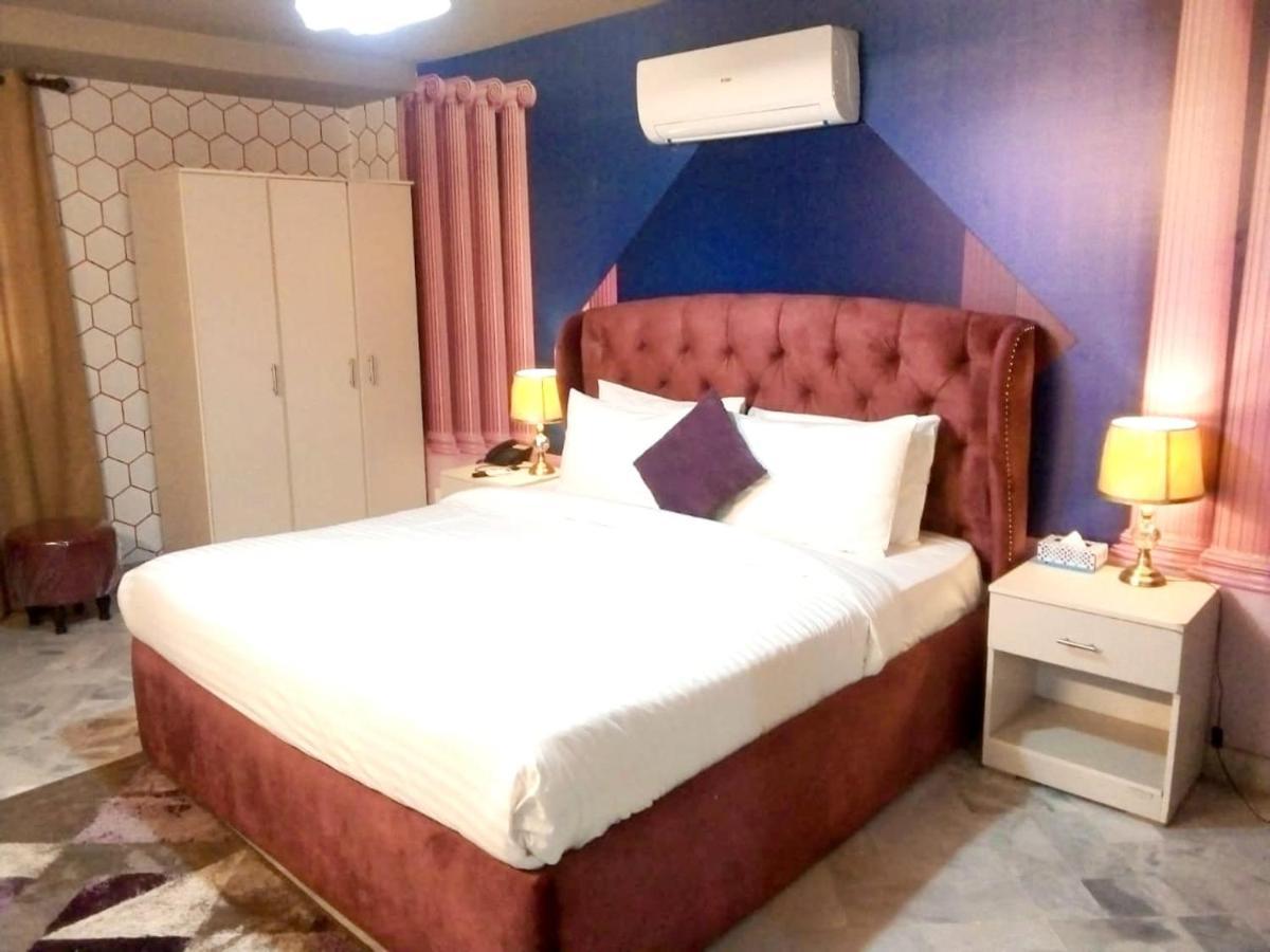 Bondi Beach Resort Karachi Extérieur photo