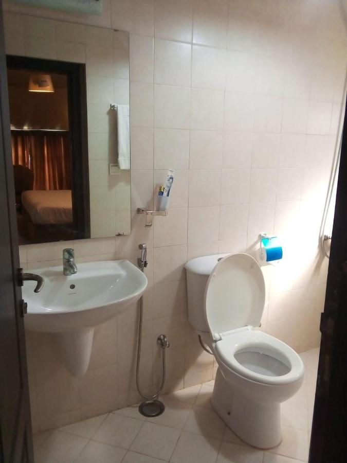 Bondi Beach Resort Karachi Extérieur photo